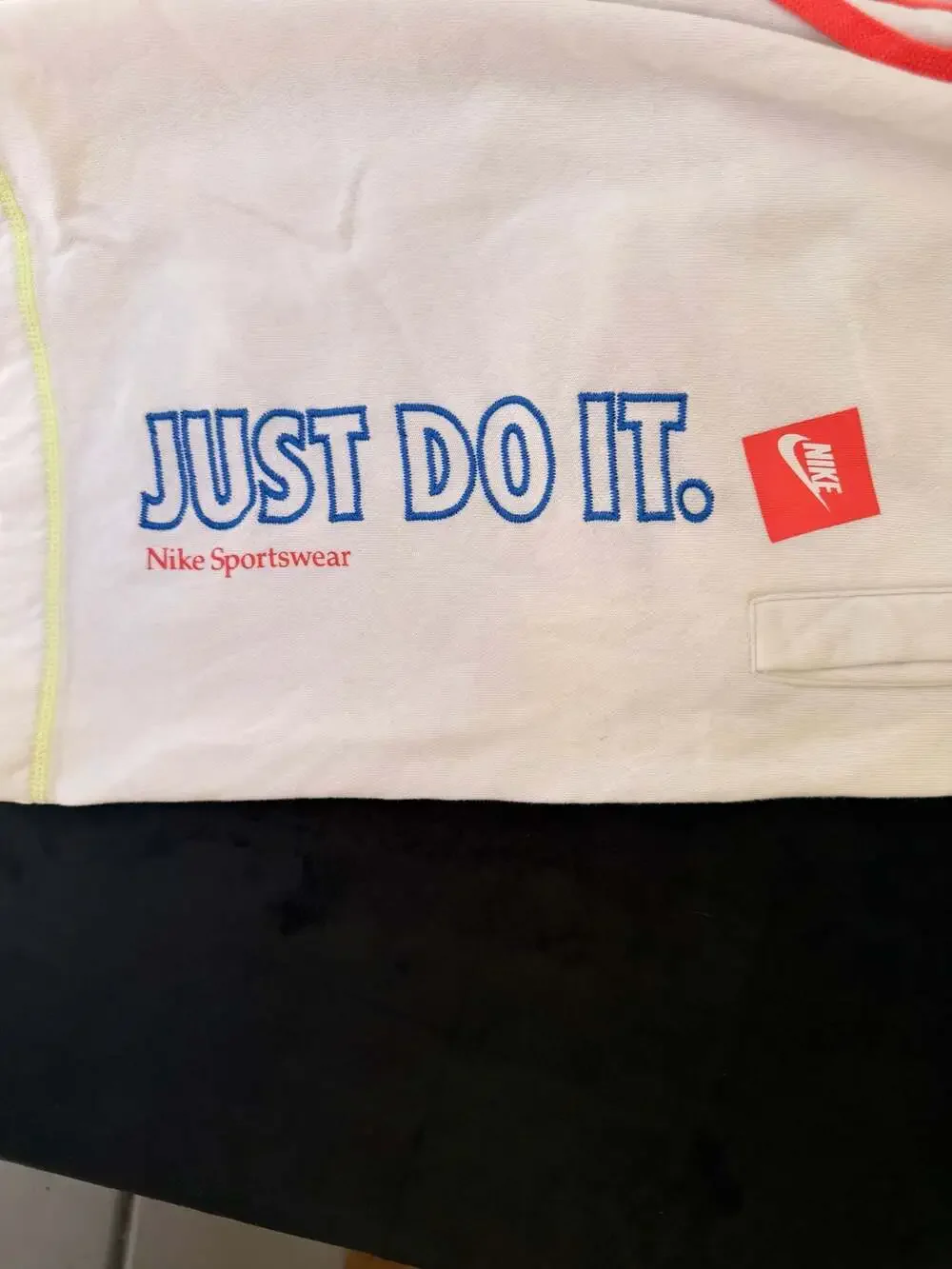 Nike Sportswear Club Fleece Just Do It Embroidered Shorts